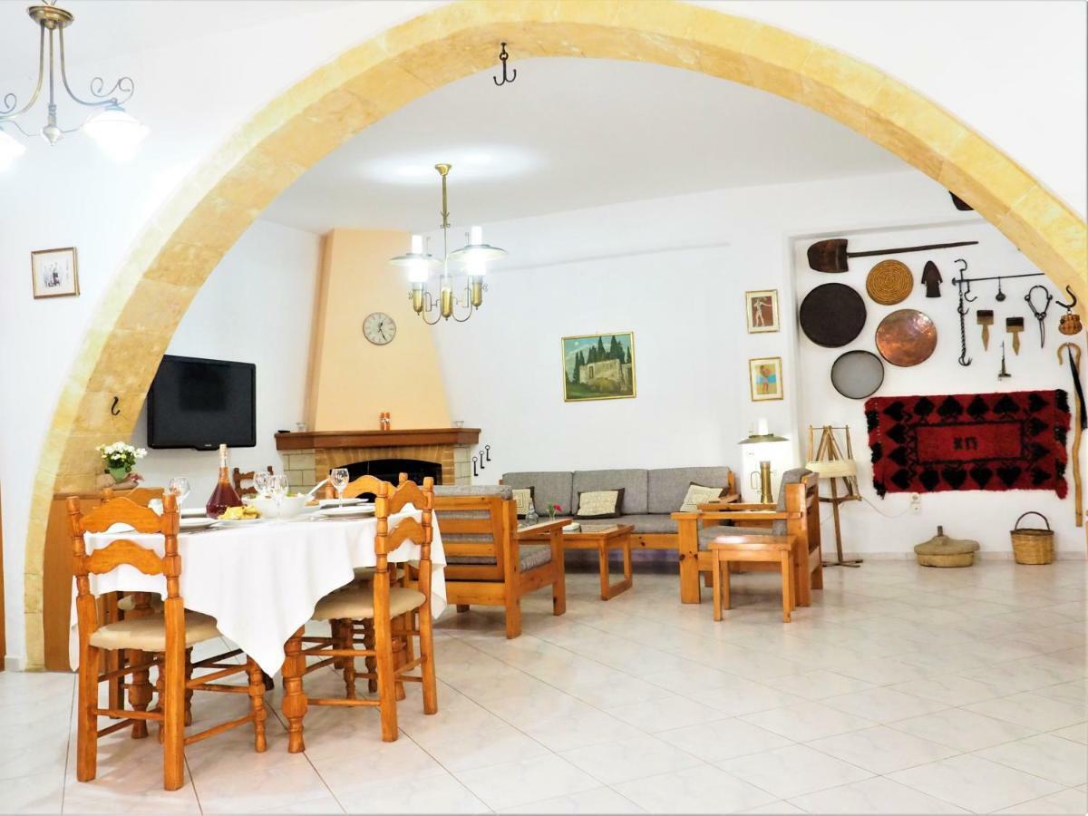 Traditional Cretan Villa Rodhopos Exterior photo